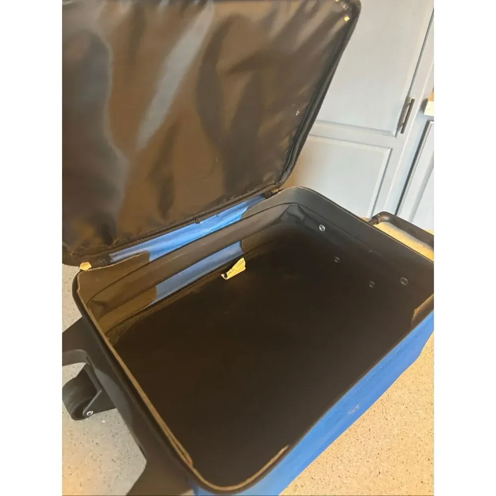 Kids carry-on luggage